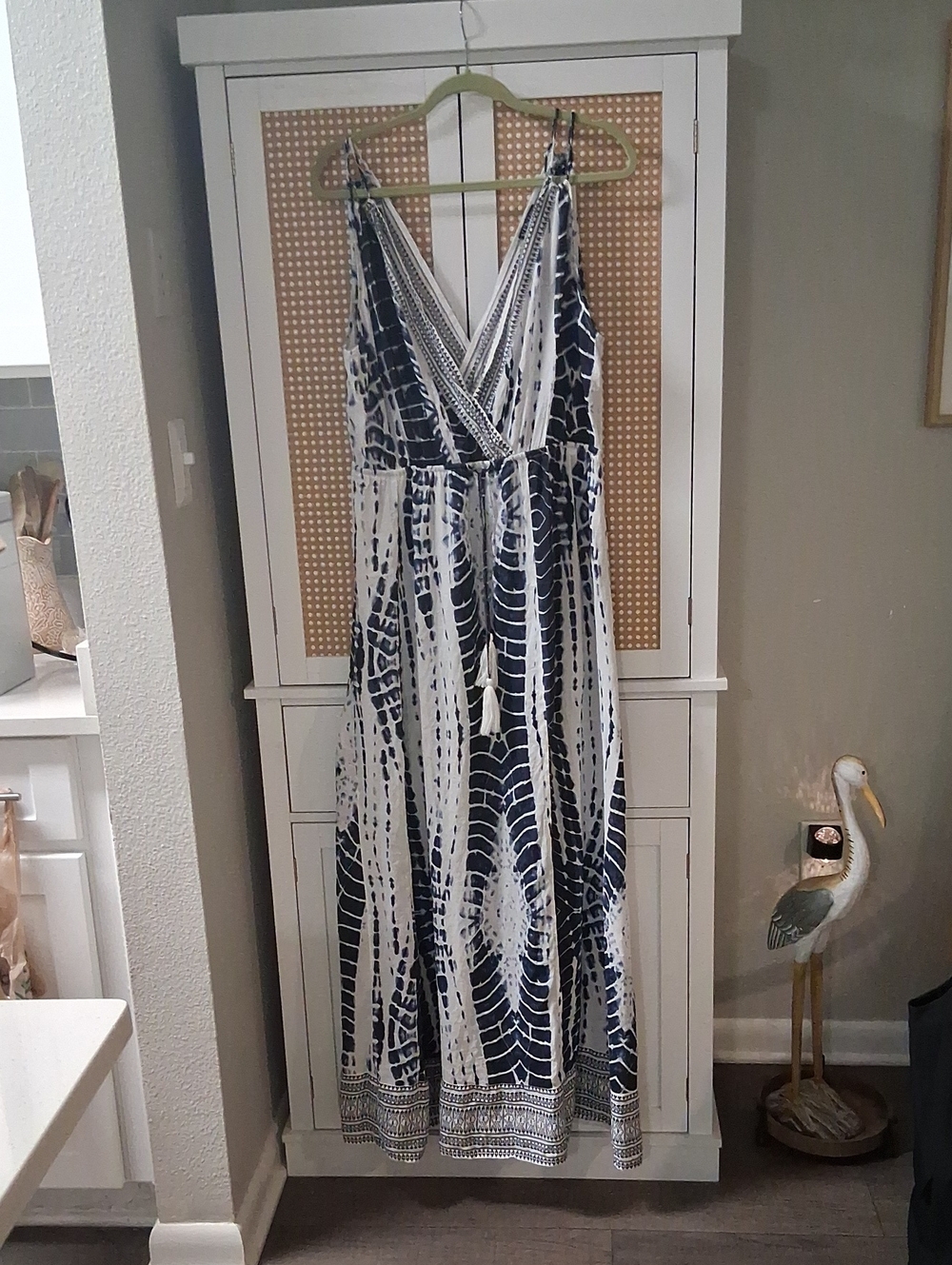 VENUS Navy and White Tie-Dye V-Neck Maxi Dress